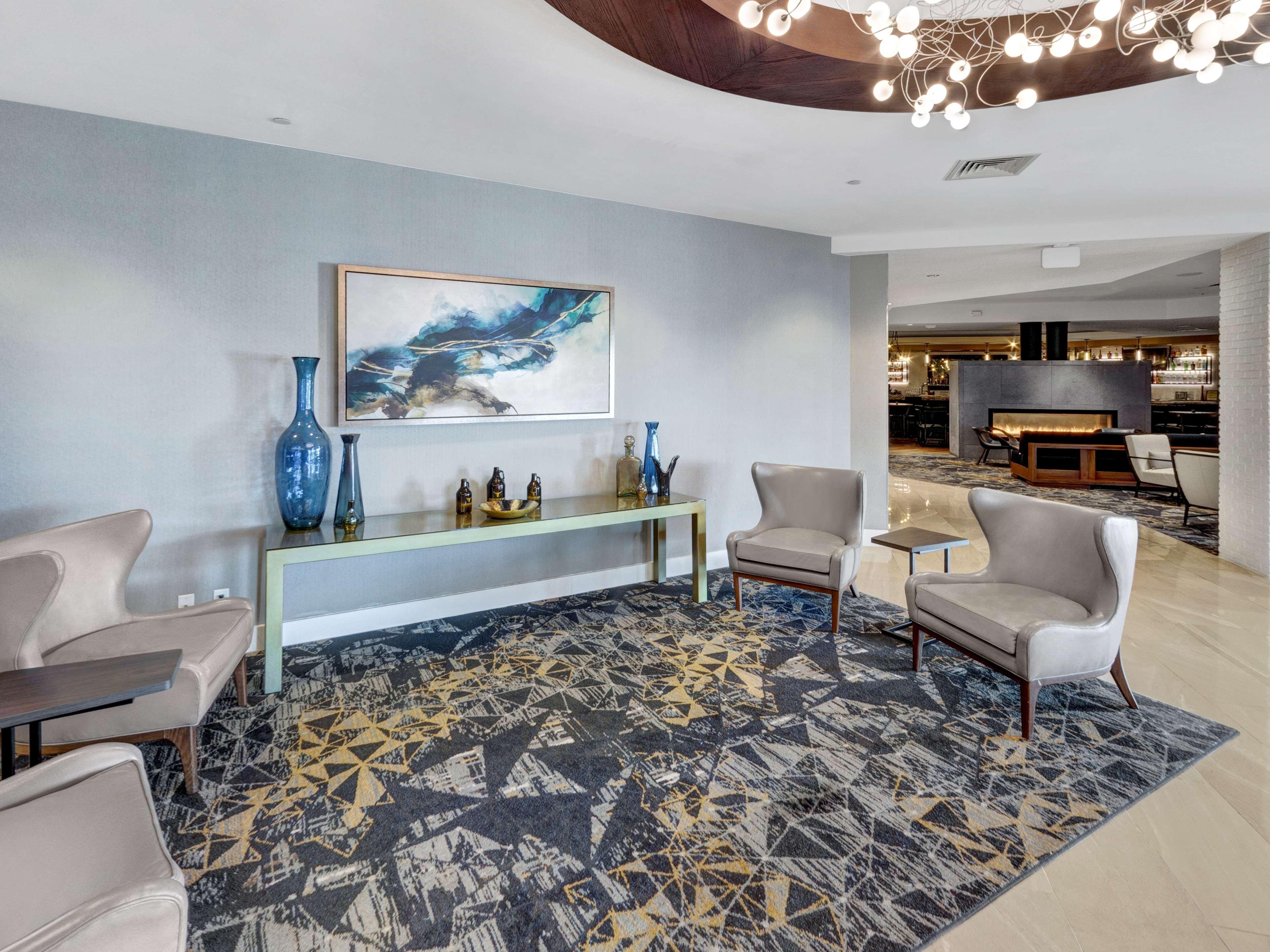 Doubletree By Hilton Wichita Airport Hotel Kültér fotó