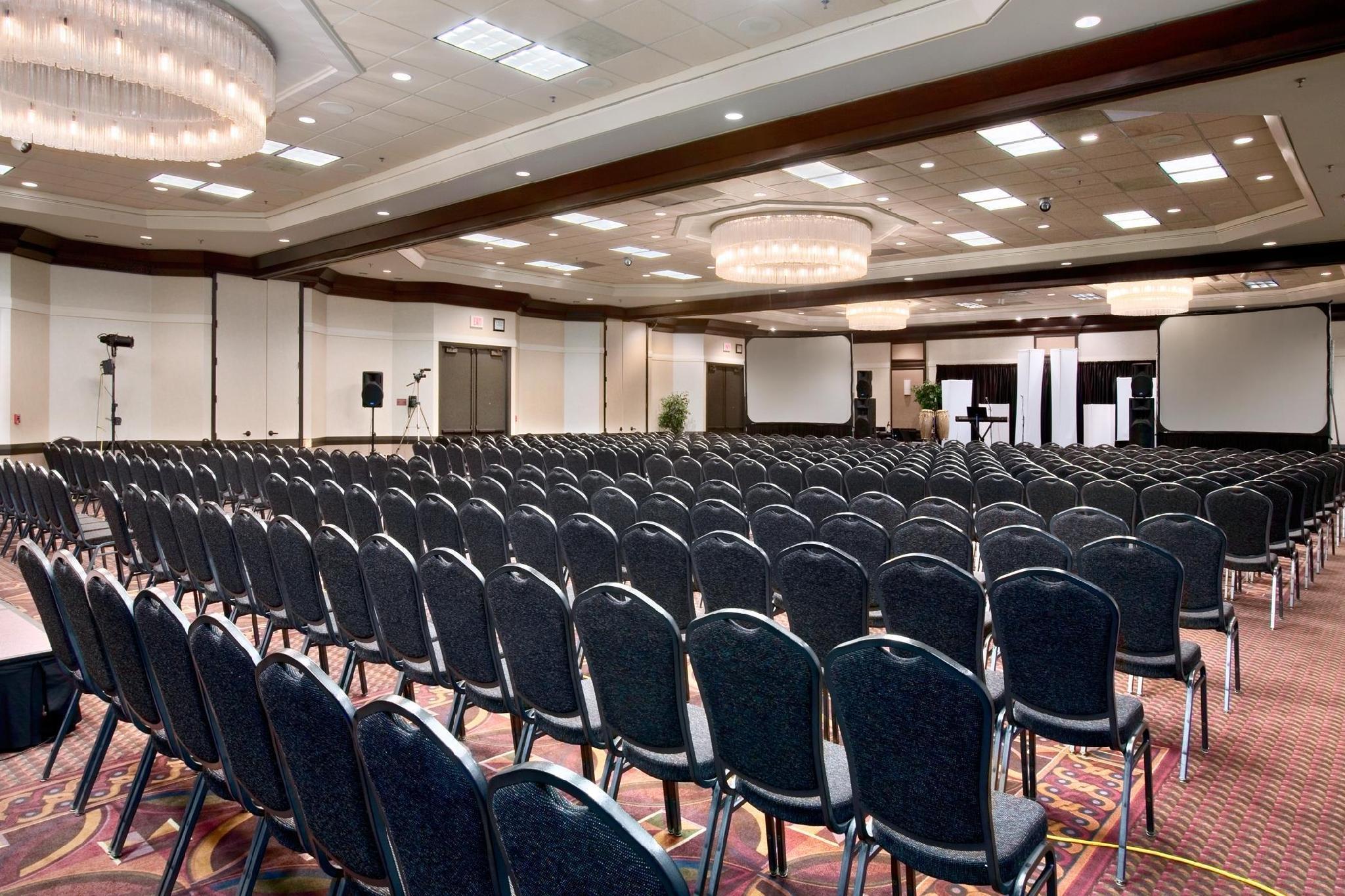 Doubletree By Hilton Wichita Airport Hotel Üzleti fotó